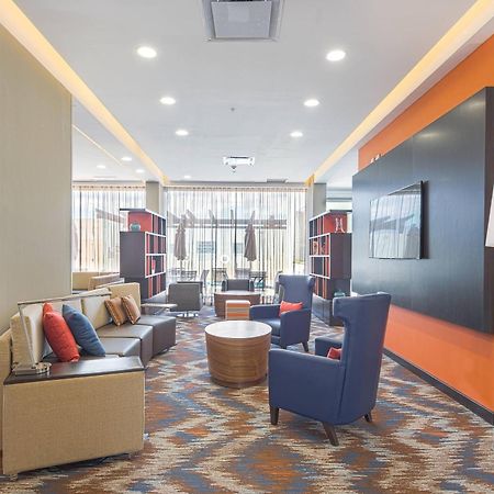 Courtyard By Marriott Saltillo Eksteriør billede