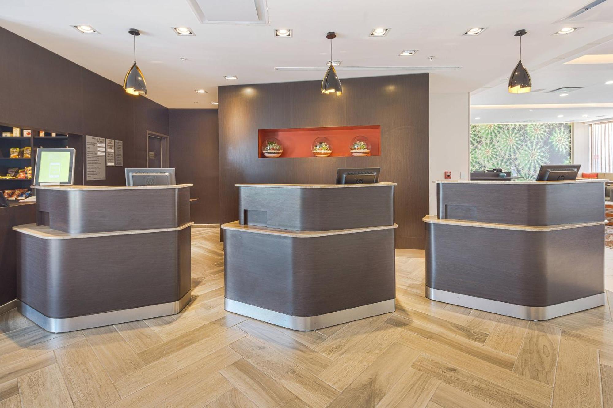 Courtyard By Marriott Saltillo Eksteriør billede