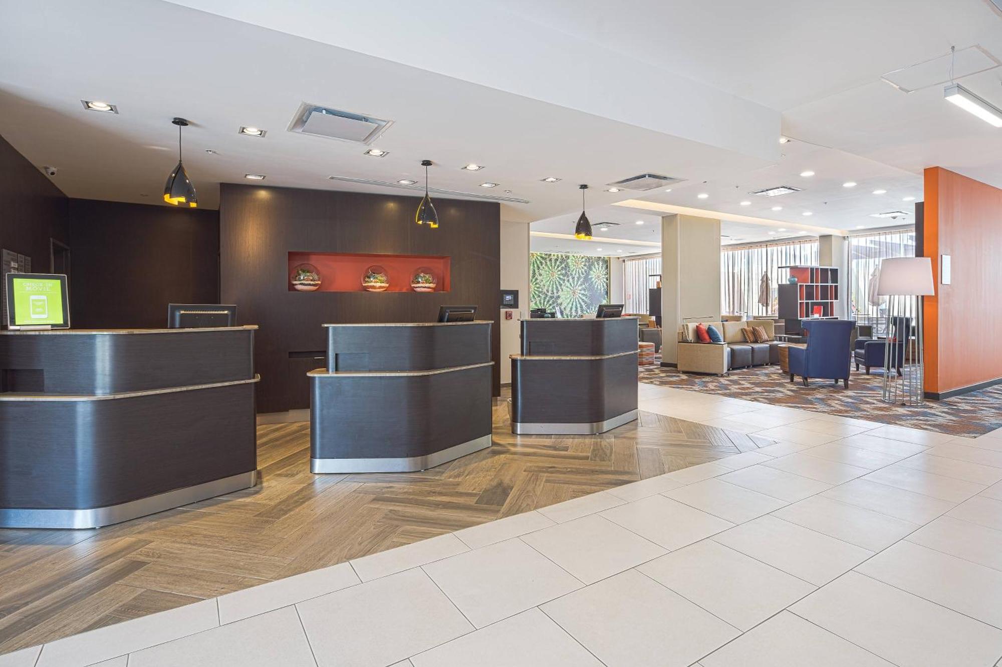 Courtyard By Marriott Saltillo Eksteriør billede