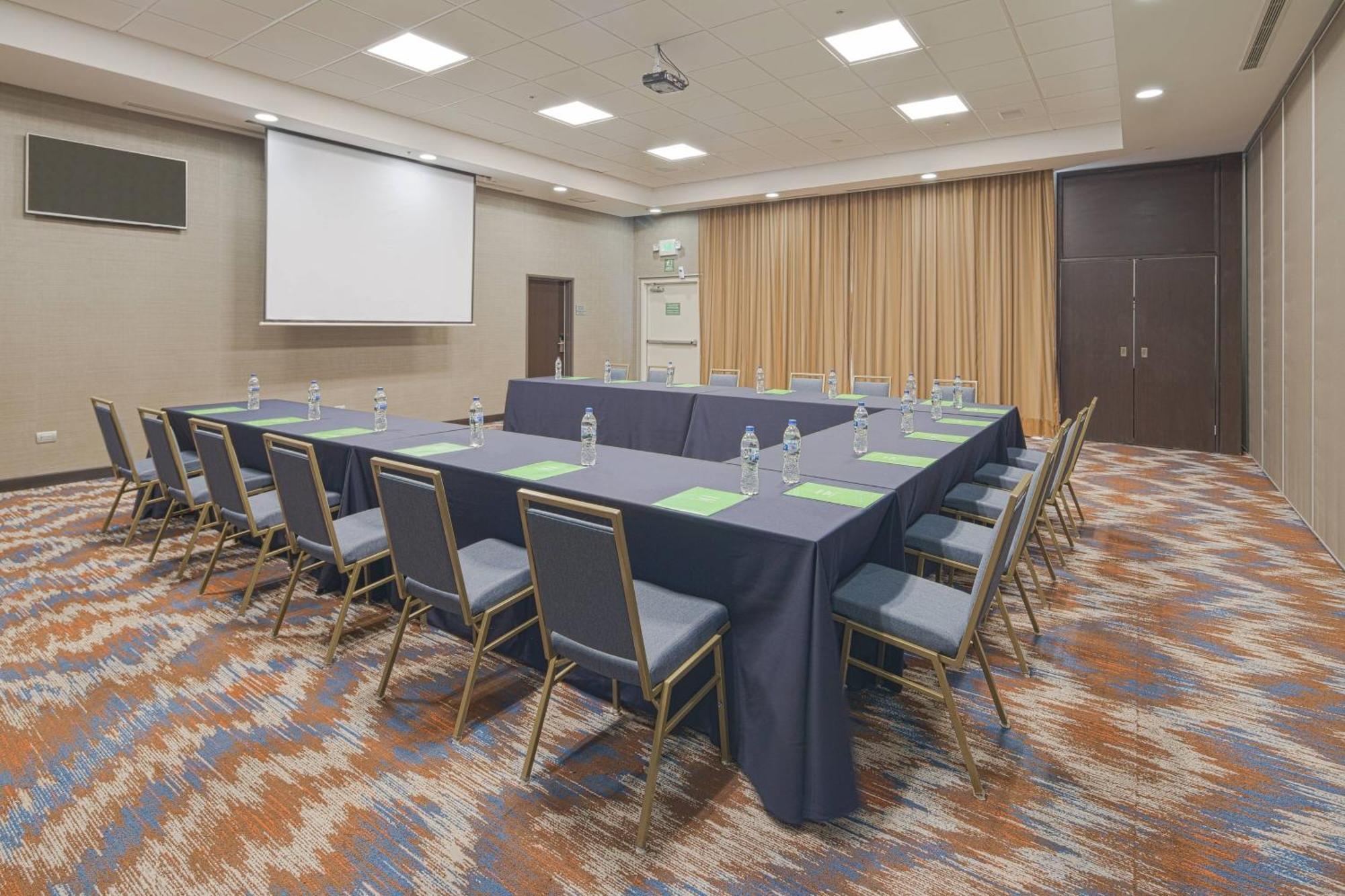 Courtyard By Marriott Saltillo Eksteriør billede